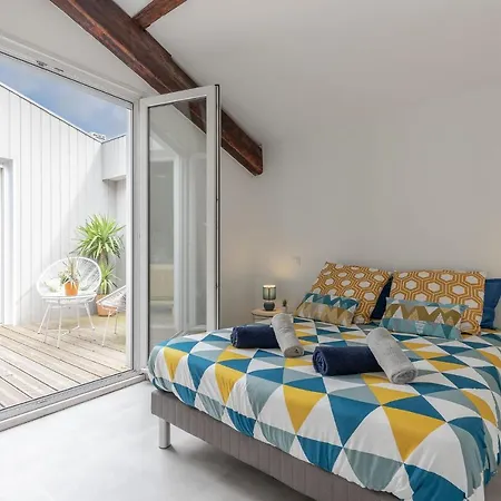 Aux Portes De Bordeaux Le Patio Samba Mindurguest Begles Exterior photo